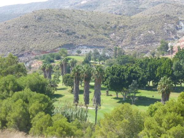 Terreno en calle las Encinas