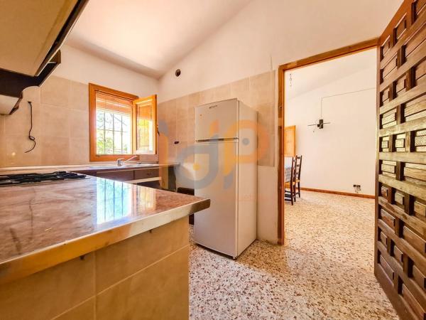 Terreno en calle Piedra Redonda