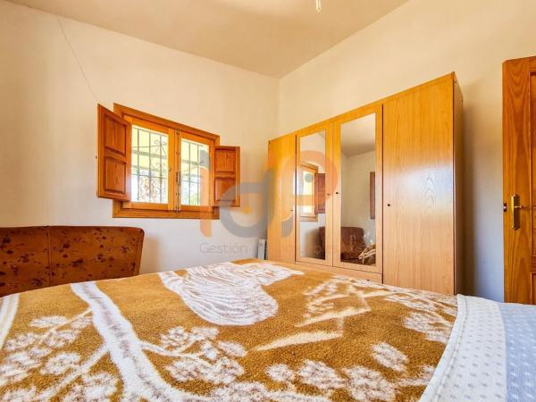 Terreno en calle Piedra Redonda