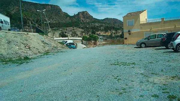 Terreno en calle Cañabates, 10 -18