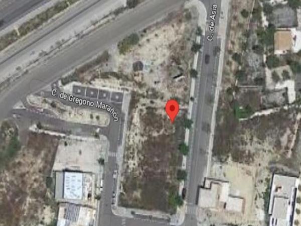 Terreno en camino de Oria a Fines