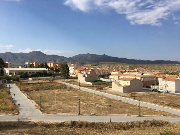 Terreno en calle La Gomera, 1