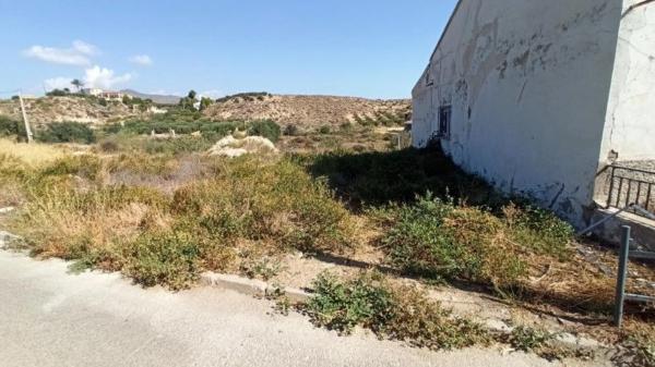 Terreno en calle Velázquez, 35