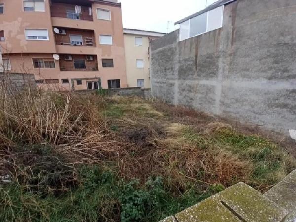 Terreno en calle Velazquez, 12