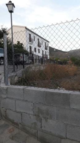 Terreno en calle Bosque, 11