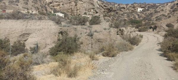 Terreno en rambla Campana