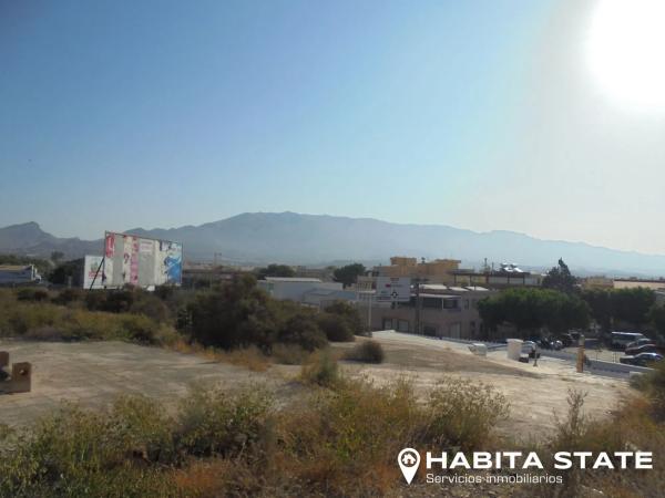 Terreno en calle Virgen de la Cabeza s/n