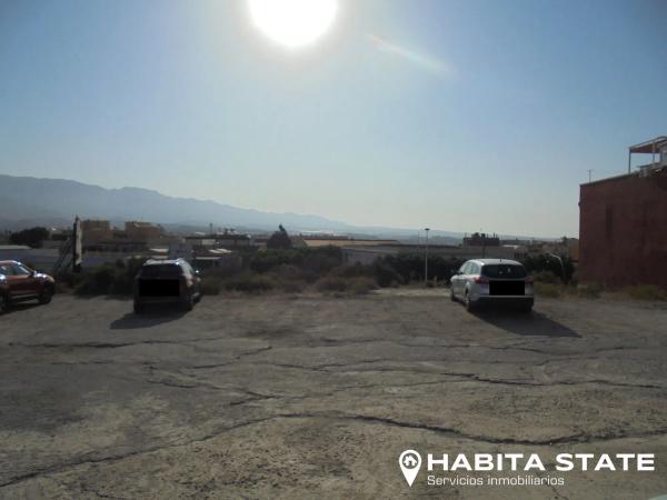 Terreno en calle Virgen de la Cabeza s/n