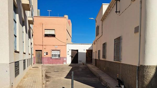 Terreno en calle Lope de Vega