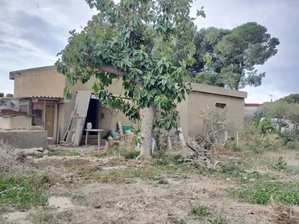 Terreno en camino de la Alhadra, 9