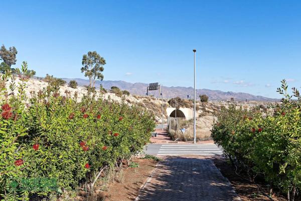 Terreno en calle el Azor s/n