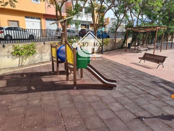 Terreno en calle el Chė