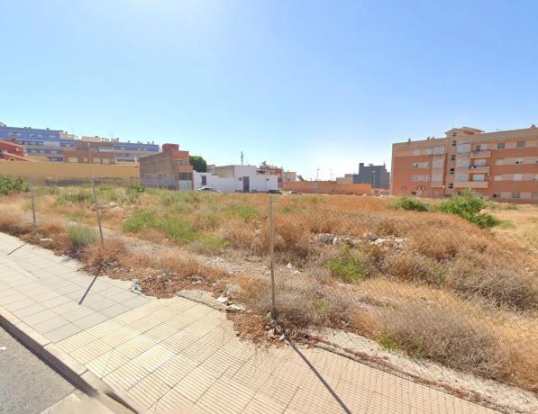 Terreno en carretera Alhadra, 18 --u