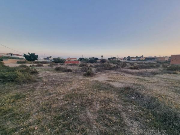 Terreno en carretera la Juaida s/n