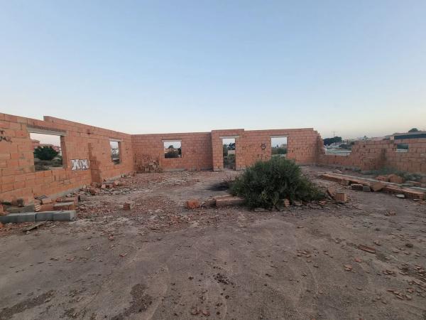 Terreno en carretera la Juaida s/n