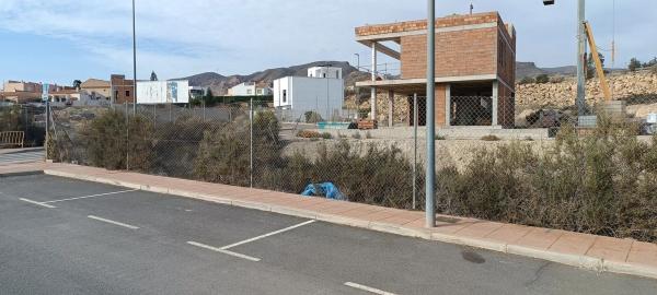 Terreno en calle el Azor s/n sn