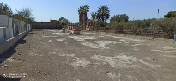 Terreno en calle la parra, 3