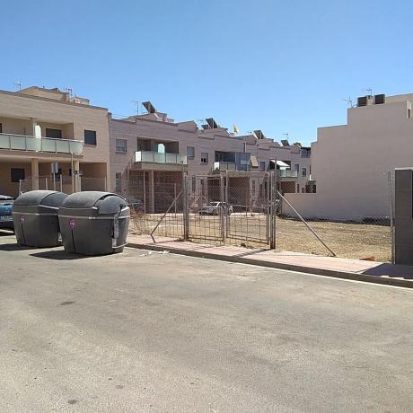 Terreno en calle Universo, 18