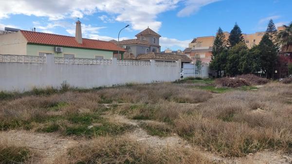 Terreno en calle Jesús de Perceval s/n