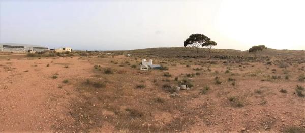 Terreno en calle Regaliz