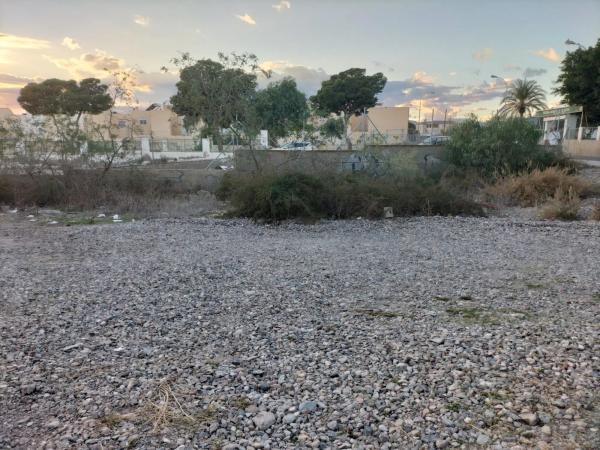 Terreno en calle Euro