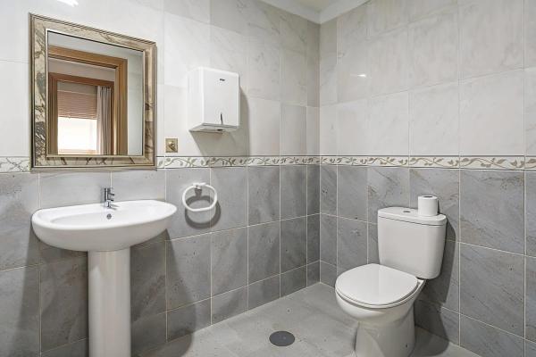 Piso en Barrio Puerto Deportivo