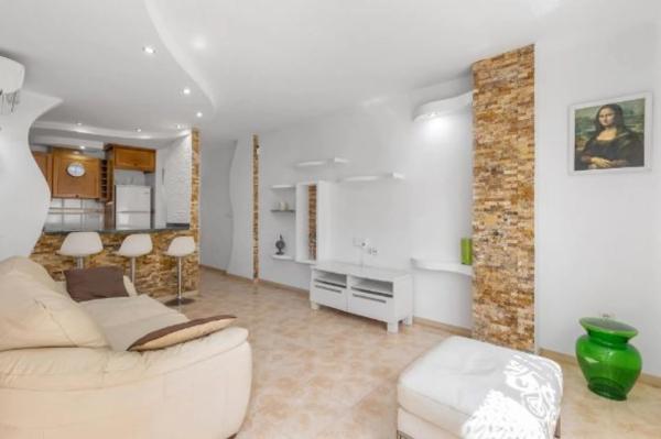 Piso en calle San Policarpo, 89