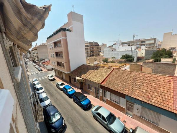 Piso en rambla Juan Mateo García