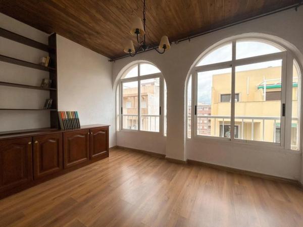 Dúplex en Barrio El Acequión