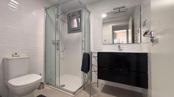 Piso en CL Maestro Quino, 230