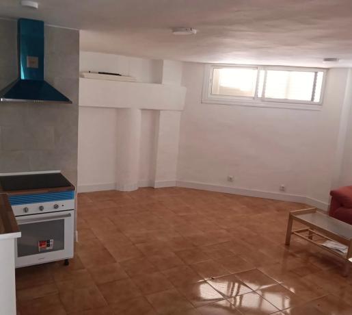 Estudio en calle Valencia, 1