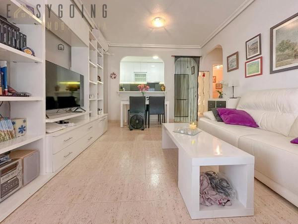 Piso en Урбанисасьон Альбентоса II