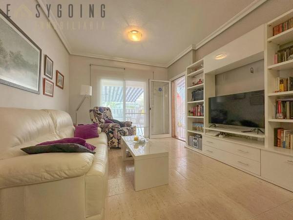 Piso en Урбанисасьон Альбентоса II