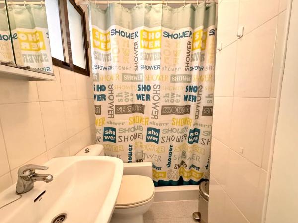 Estudio en avenida Robleda, 11