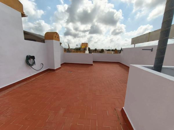 Piso en calle Río Danubio