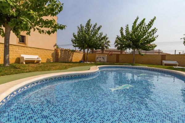 Chalet en Barrio La Siesta - El Salado - Torreta