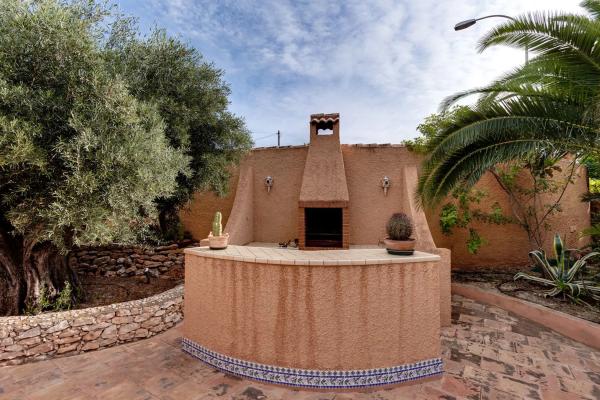 Casa independiente en calle huelma