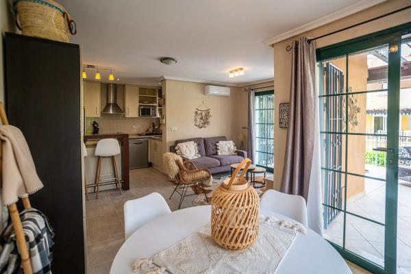 Chalet en Barrio Los Balcones - Los Altos del Edén