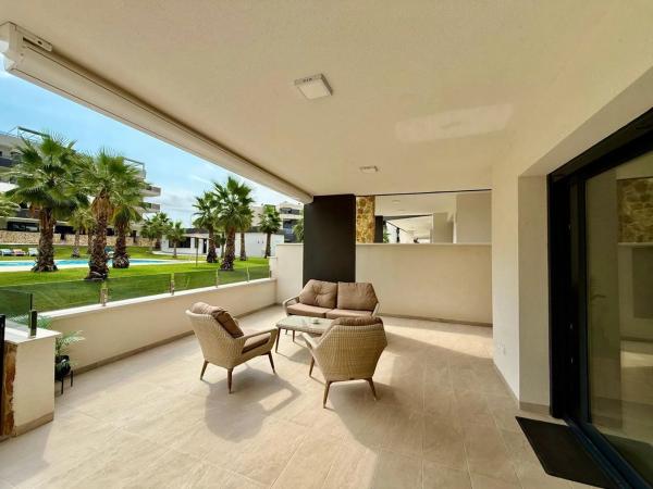 Casa independiente en avenida de Denia