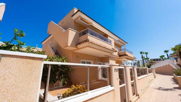 Dúplex en Barrio Los Balcones - Los Altos del Edén