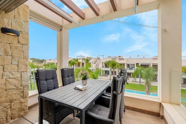 Ático en calle Teulada, 76