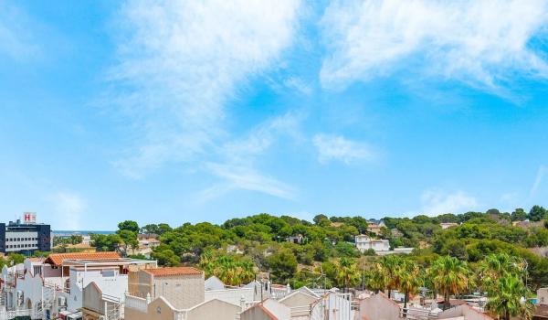 Ático en calle Teulada, 76