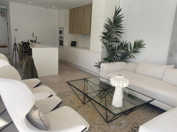 Chalet en Barrio Los Balcones - Los Altos del Edén