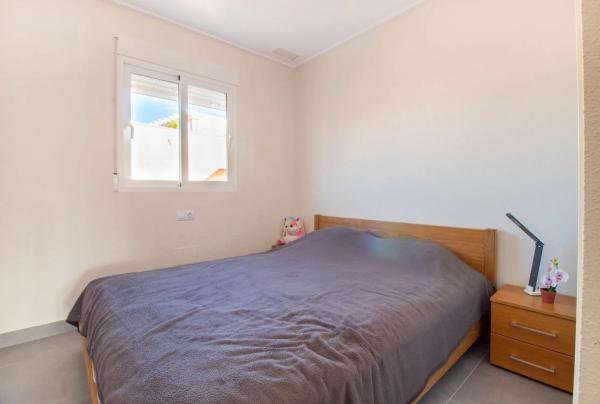 Casa independiente en calle Escorpiones, 11 b