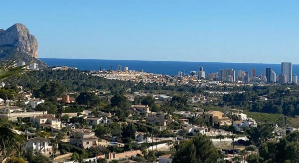 Villa  en  Calpe  -  Empedrola