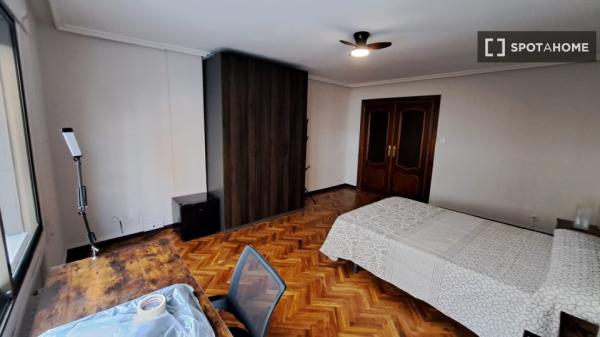 Habitación compartida, Plaza España, Valladolid
