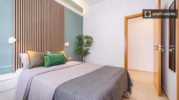 Habitación en piso compartido en alquiler, Alicante