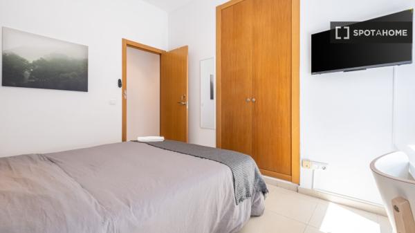 Habitación en piso compartido en alquiler en Alicante
