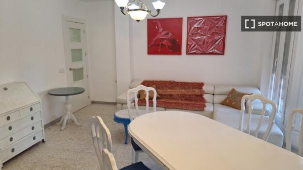 Piso en alquiler de 3 habitaciones en Plaza de Toros, Almería