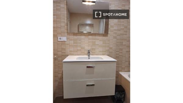 Piso en alquiler de 3 habitaciones en Plaza de Toros, Almería